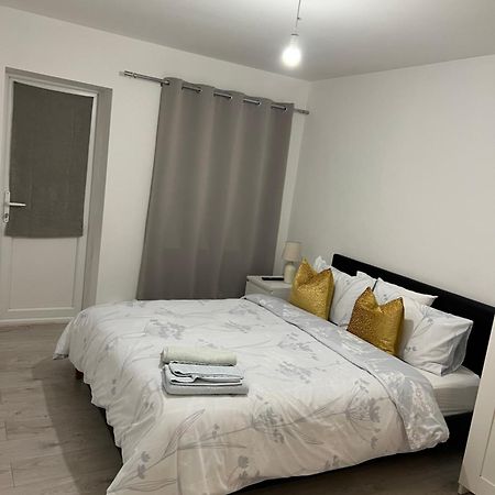 Sleep In Oxford Apartment Ngoại thất bức ảnh